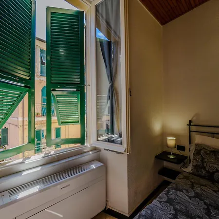Macaia #1 With Ac Guest house
