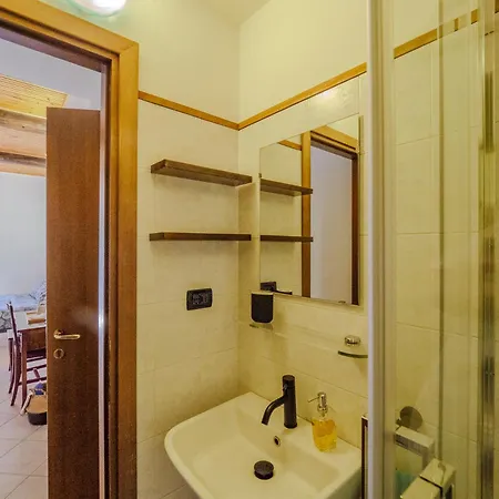 Macaia #1 With Ac Guest house *